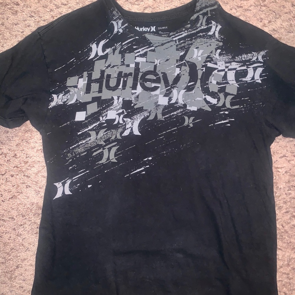 Hurley T-shirt
